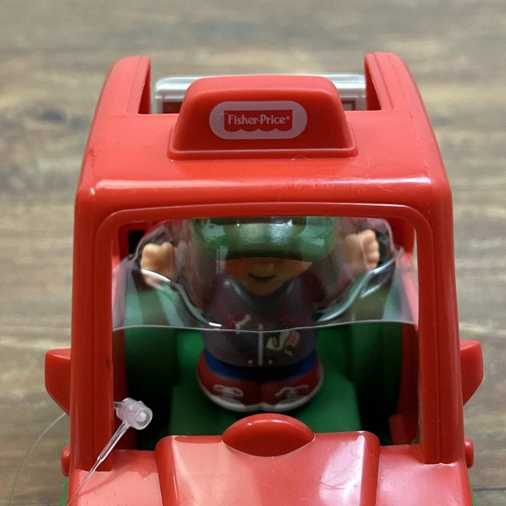 Fisher Price Little People Red Pizza Food Delivery Truck Car Vehicle & Figure